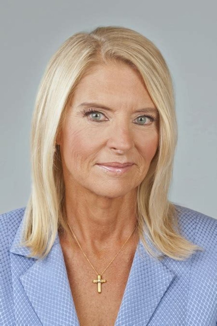 Brit Hume Married Life With Wife Kim Hume, A mother of 2 kids. Any Chances of Divorce? (2022)