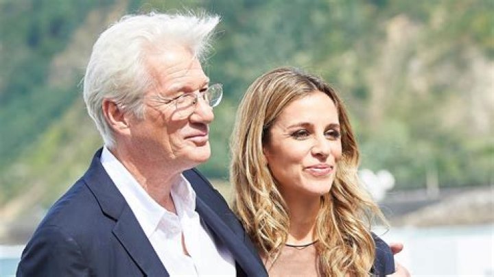 Darcy Silva Net Worth 2022. Know what Darcery Silva does as a job in wikipedia type biography.