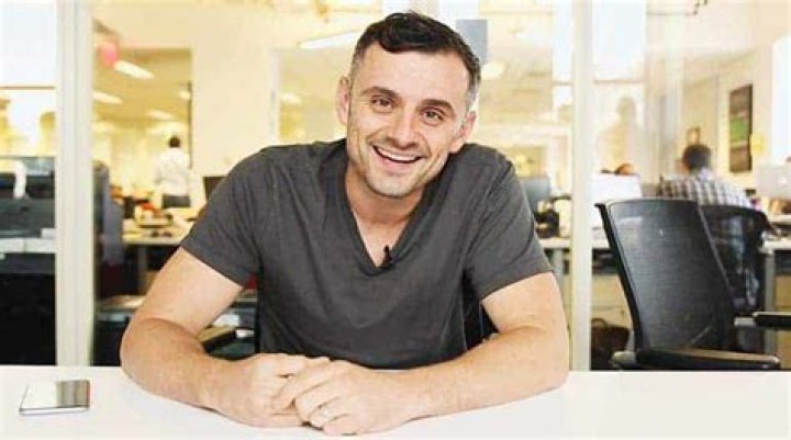 Gary Vaynerchuk Net Worth, Source of Income, Business 2022