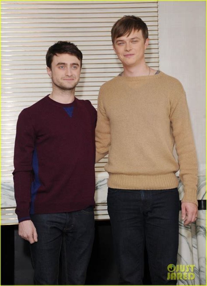 How tall is Dane DeHaan