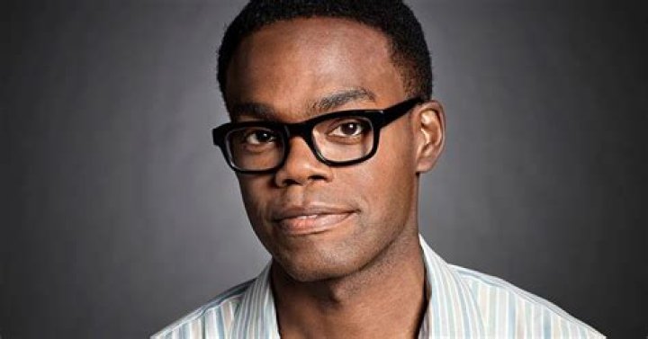 How tall is William Jackson Harper