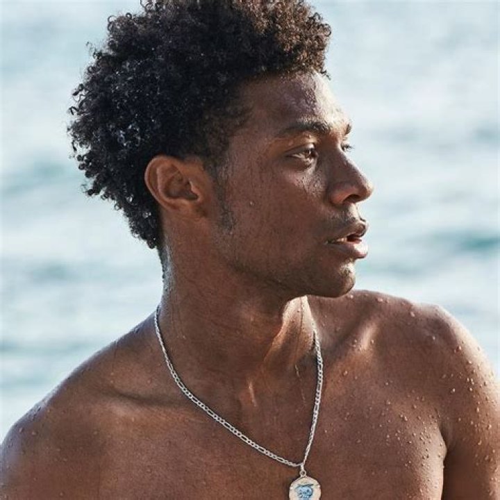 Jonathan Daviss Biography, Age, Height, Family, Wife & Net Worth