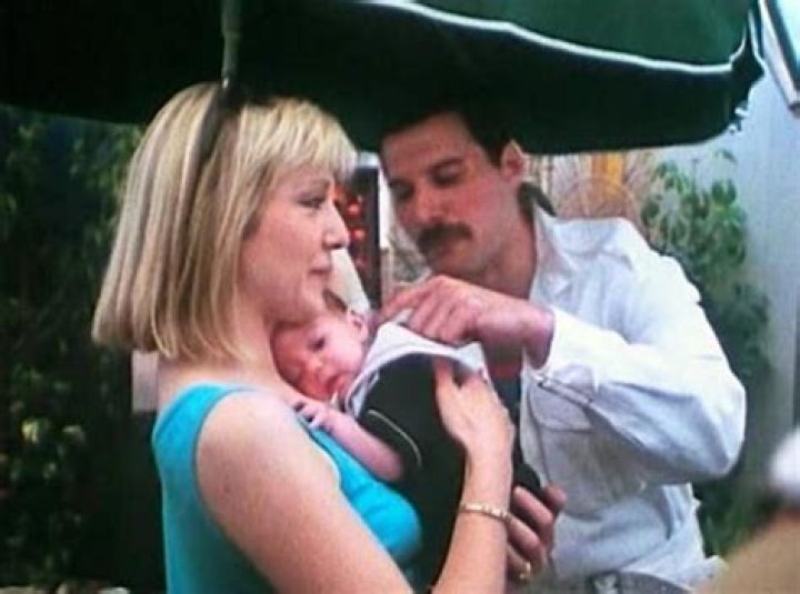 Mary Austin Et Son Fils